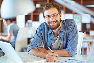 Google Translate est un service de traduction automatique neuronale multilingue